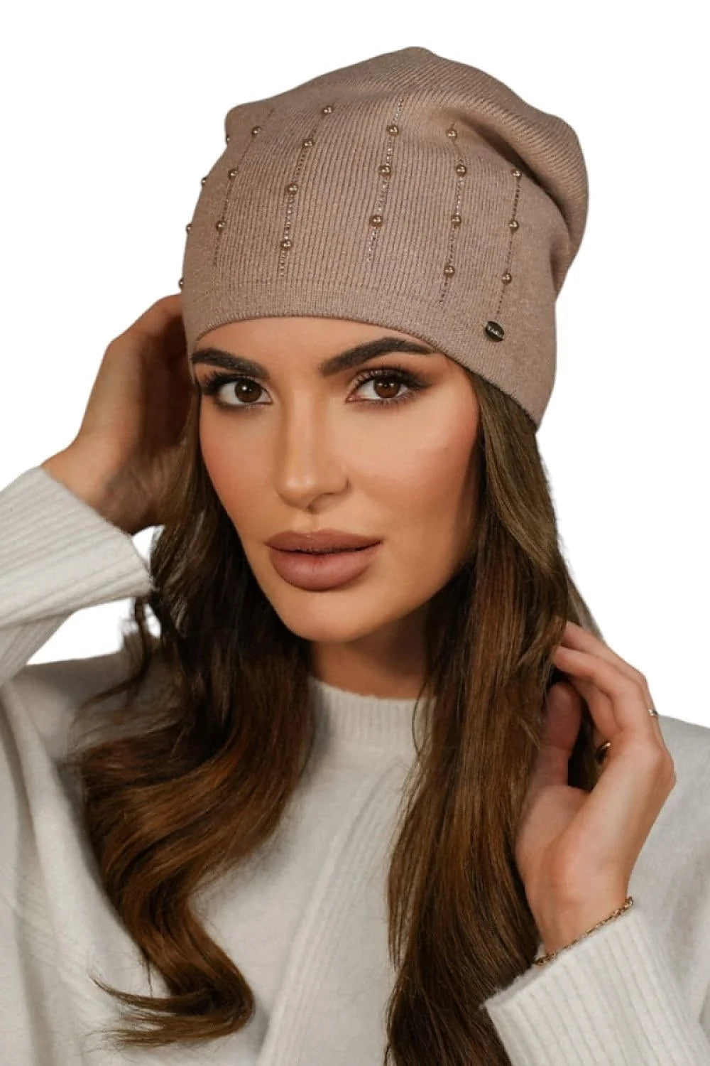 Bonnet élégant pour femme beige décoration perles style moderne matière douce confort froid automne hiver