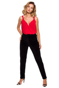 Pantalon noir velours doux coupe ajustée chic idéal pour femmes modernes élégantes et sophistiquées