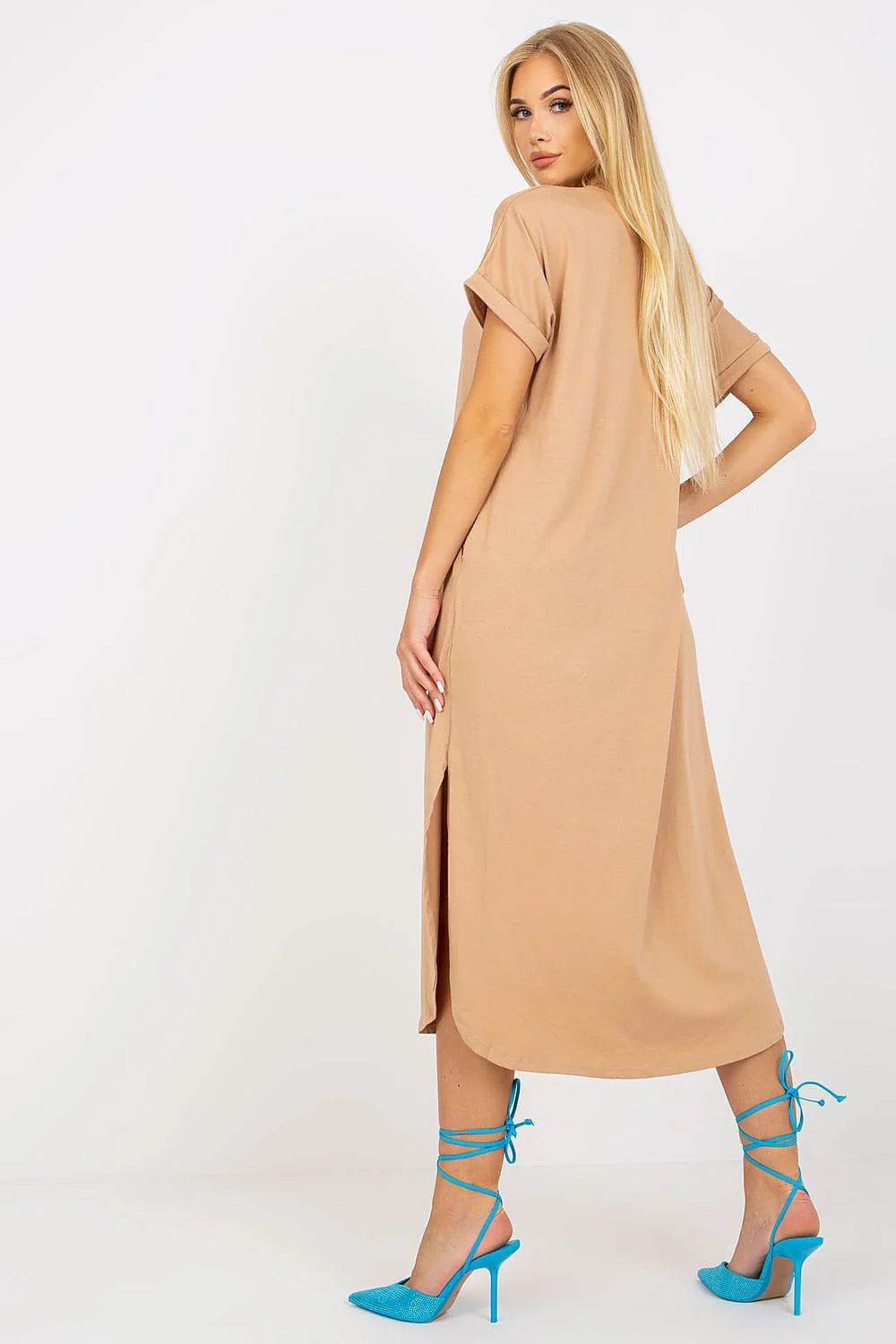 Robe de jour moderne Och Bella manches courtes poches latérales ourlet arrondi fentes coton élasthanne femme