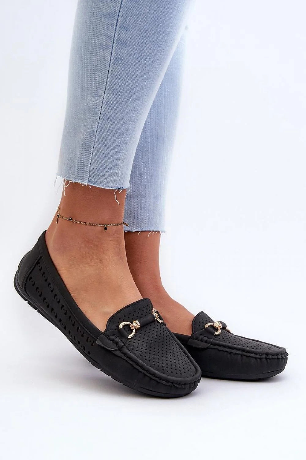 mocassins femmes élégant cuir synthétique noir doré perforé respirant confortables semelle souple antidérapante bout arrondi tressé