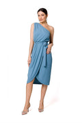 Robe de cocktail asymétrique élégante en tissu doux, style moderne pour femme, dos nu, ceinture incluse, longueur genoux
