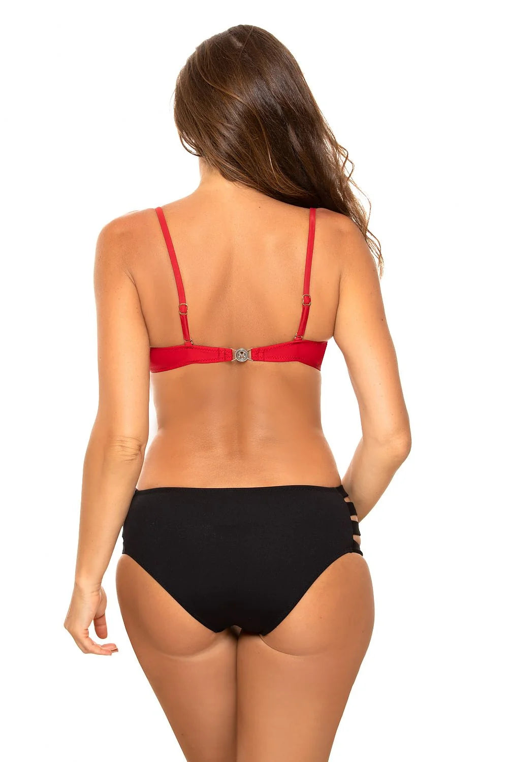 Bikini deux pièces Carvico Tessuti chic rouge motifs audacieux femme plage piscine élégance confort