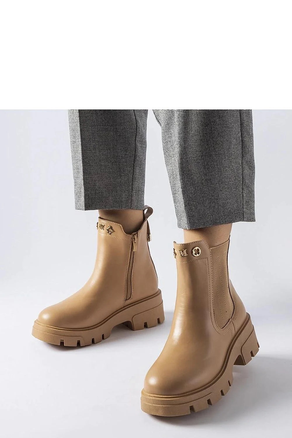 Bottines femmes modernes urbaines cuir synthétique beige clair zip latéral doré détails élégants confort semelle épaisse