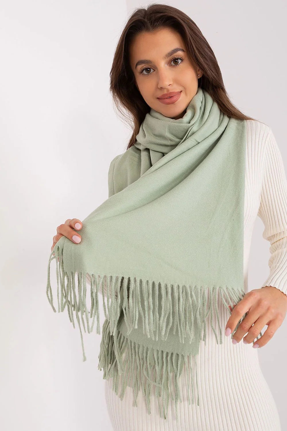 Écharpe élégante pour femme longue hiver vert menthe franges douce polyester 100% accessoire mode