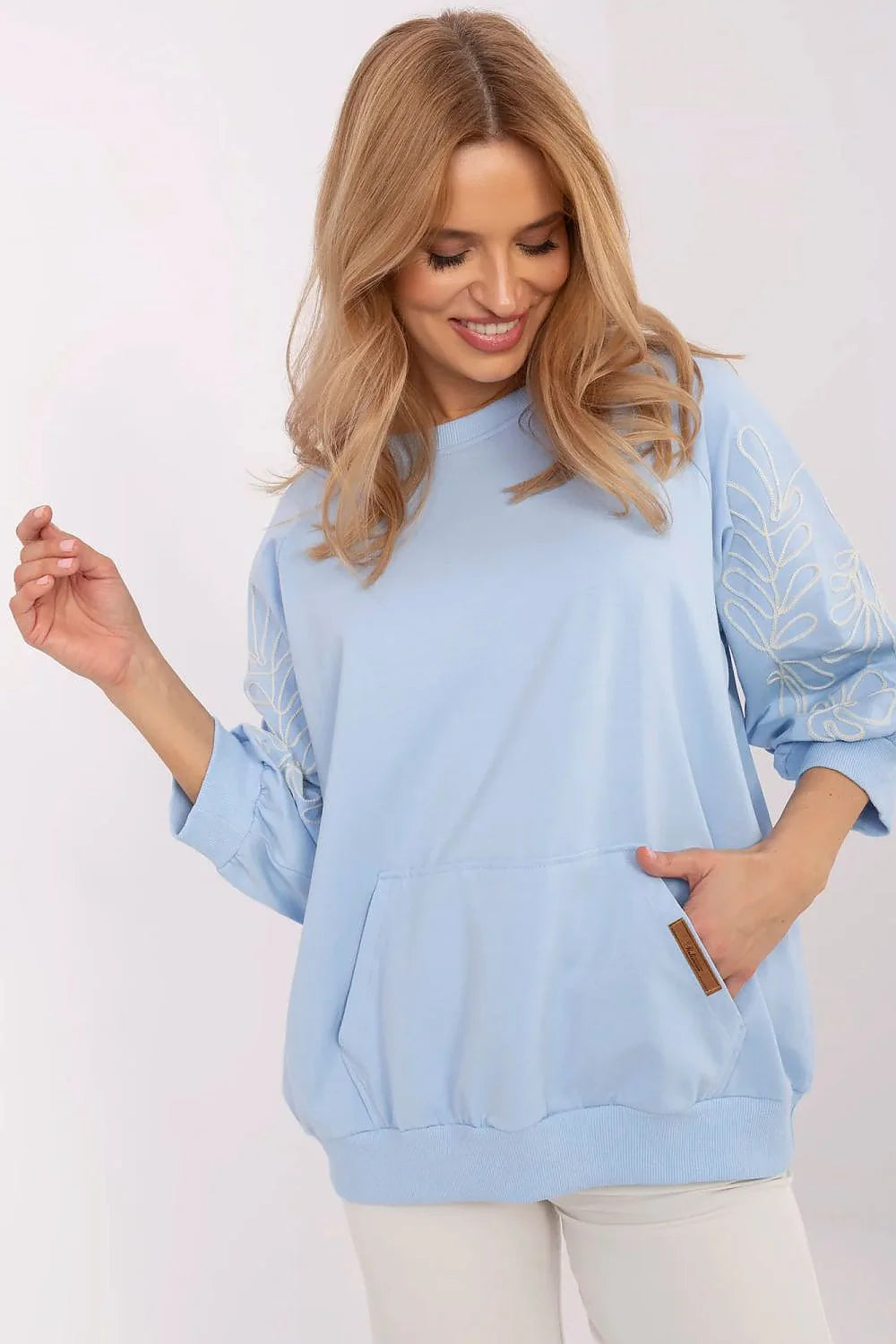 Sweatshirt femme moderne style décontracté manches longues broderie feuilles couleur bleu clair poche kangourou
