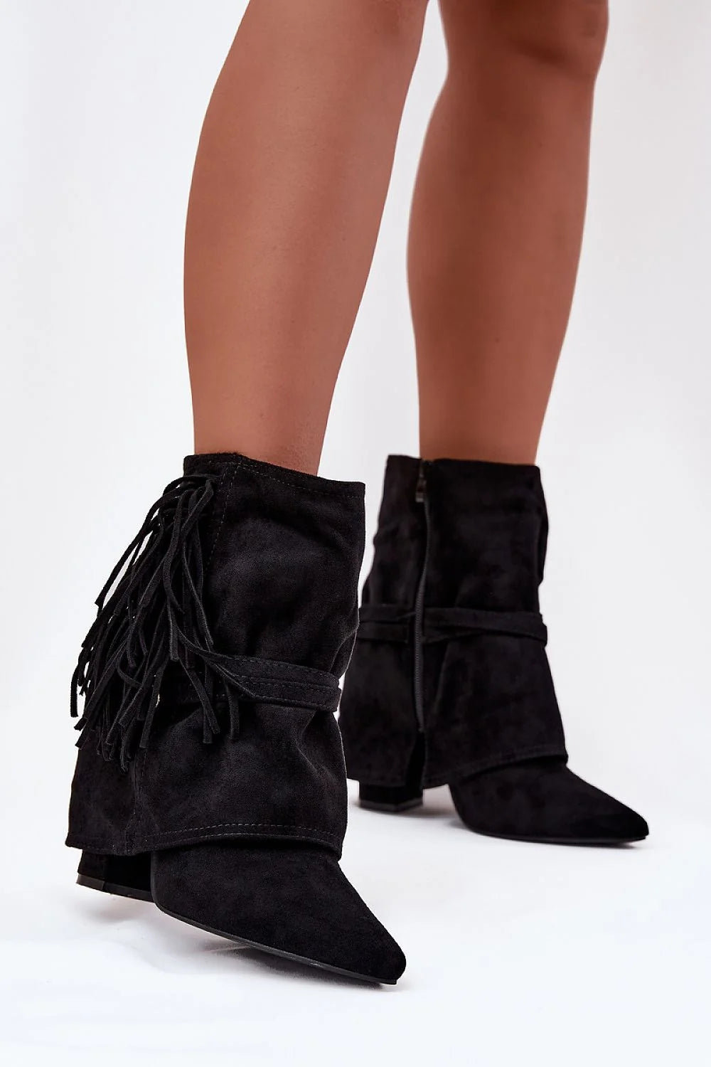 bottines femme cheville suédé écologique noir bout pointu talon bloc 10cm fermeture zippée latérale western bohème franges sangle croisée semelle