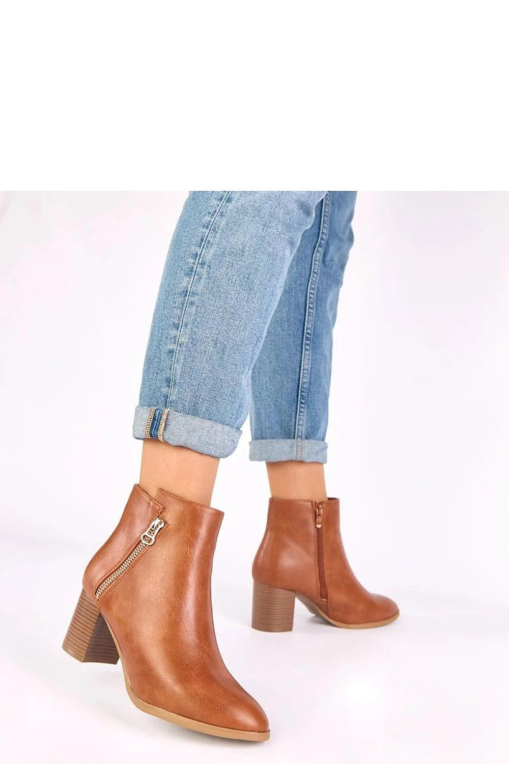 bottines femme cognac effet cuir écologique bout rond fermeture éclair décorative talon bloc 7cm tige 12cm semelle antidérapante doublure rembourrée