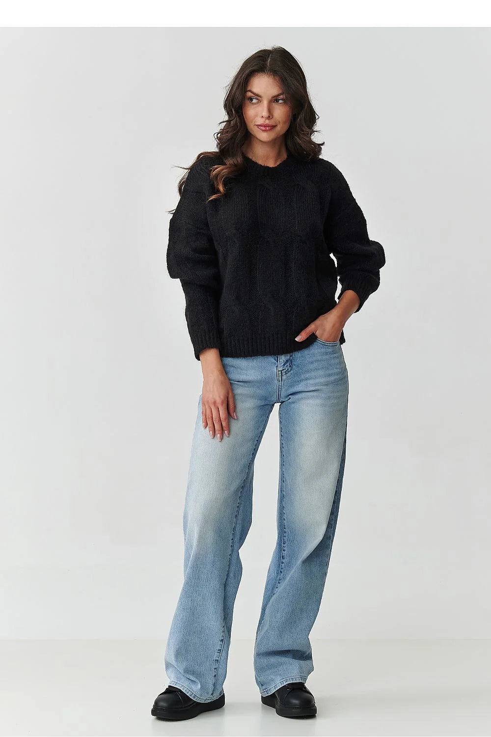 pull femme maille épaisse torsadé mohair laine polyamide acrylique duveteux chaud oversize coupe ample col rond côtelé poignets base