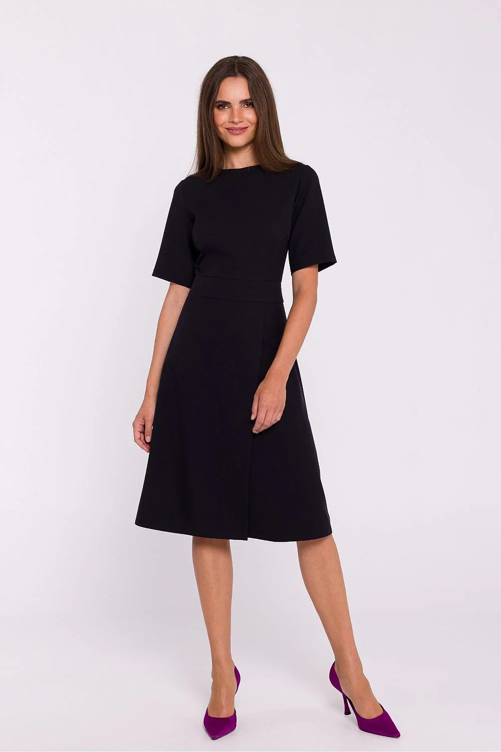Robe de jour élégante manches courtes en tissu doublure trapèze genoux noir polyvalente femme