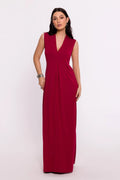 Robe longue élégante sans manches en maille viscose couleur bordeaux encolure en V femme occasion formelle