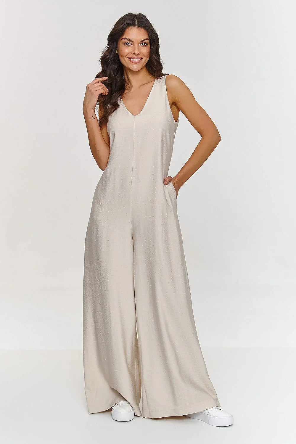 Combinaison femme élégante moderne sans manches en V beige clair ample large leg confortable été printemps Makadamia