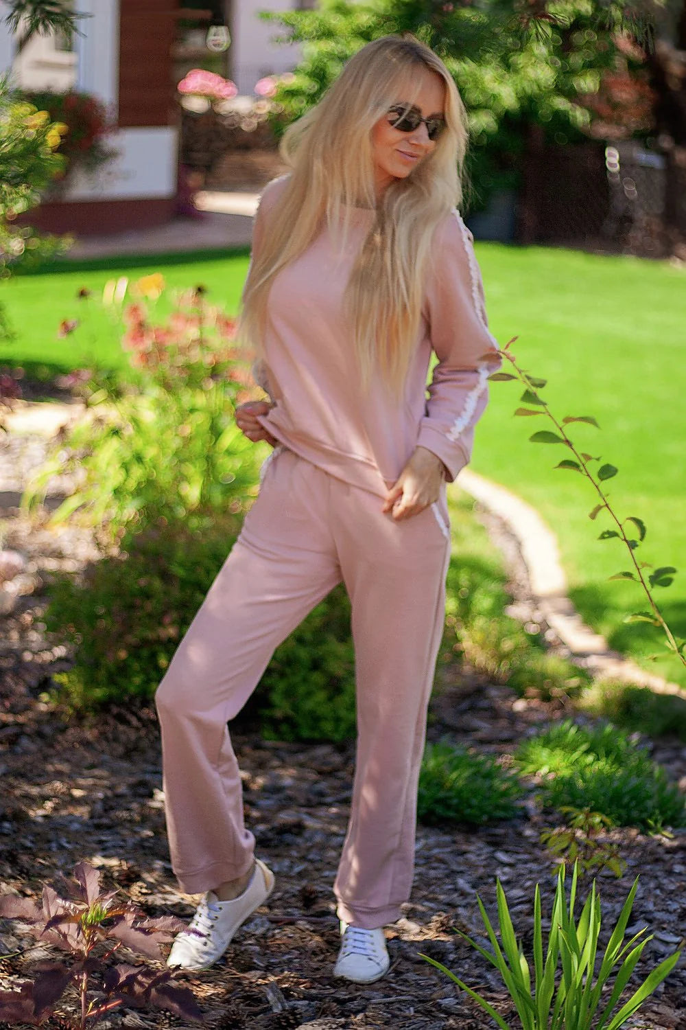Ensemble Mirale pour femme casual lacet sweatshirt pantalon coton elastane coupe ample manches longues poches latérales rose pâle