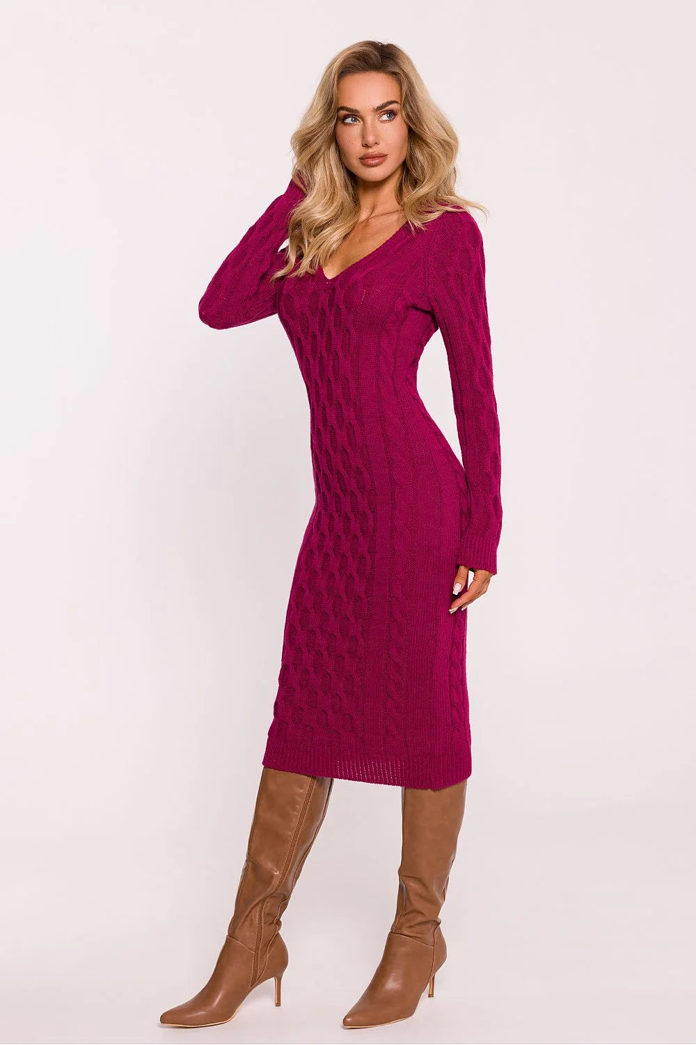 Robe de jour élégante mi-longue manches longues encolure en V finitions côtelées couleur mauve vibrant tissu de qualité fabriqué en Pologne femme