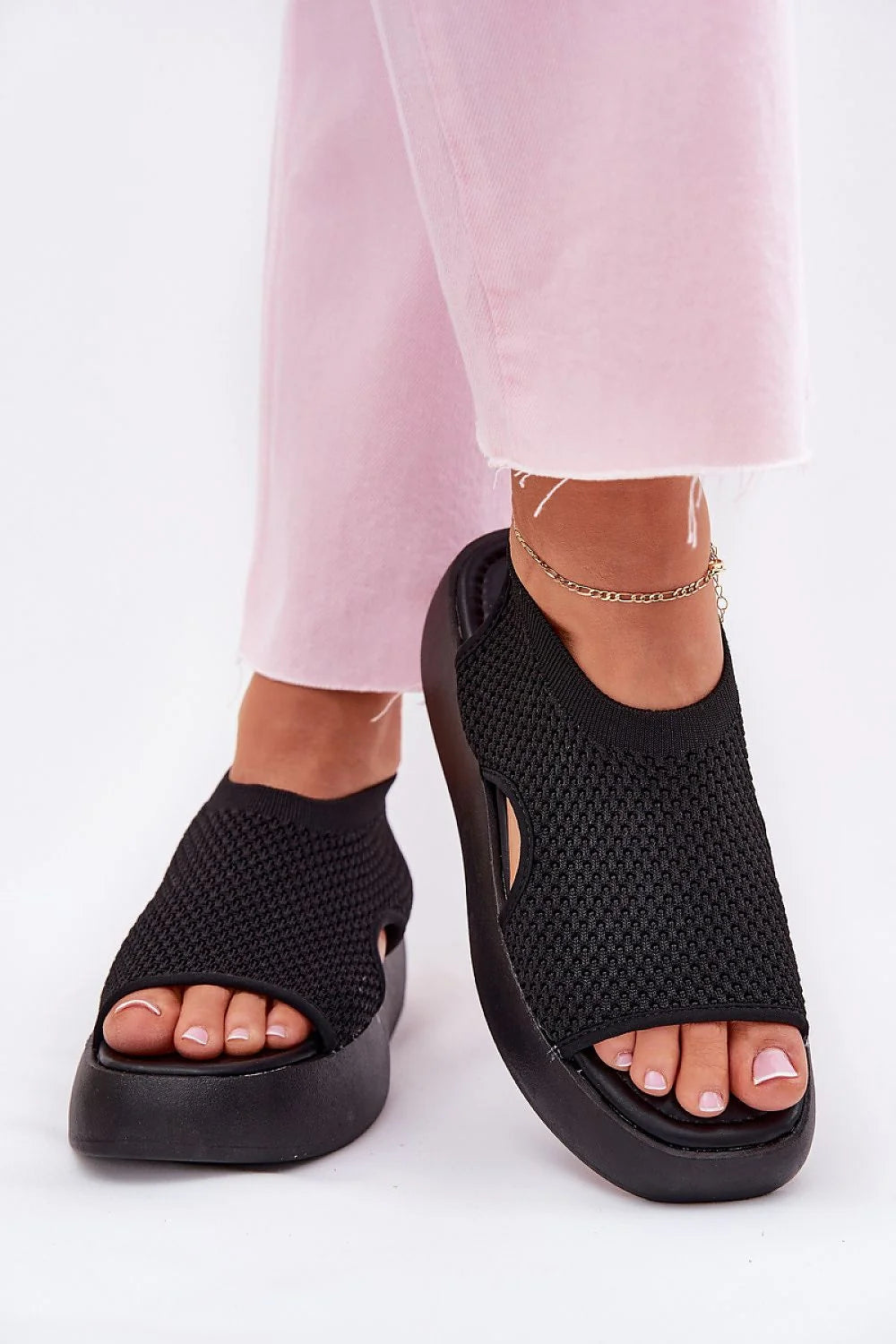 Sandales féminines modernes élégantes maille noire plateforme 4cm confortable style urbain été 2023