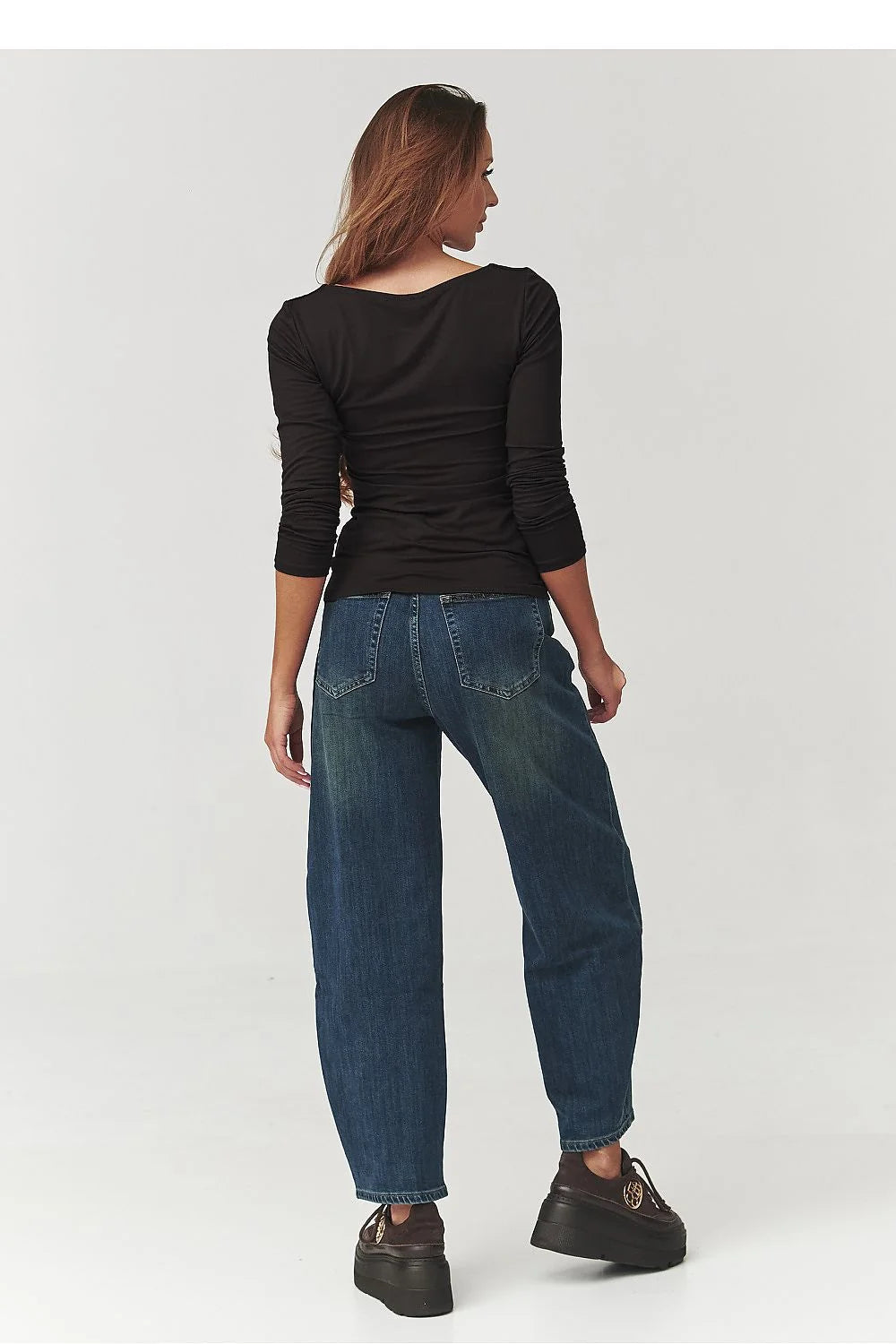 tshirt femme slim manches longues noir jersey stretch col carré cintré bas hanche cotonmelange doux extensible lisse polyvalent