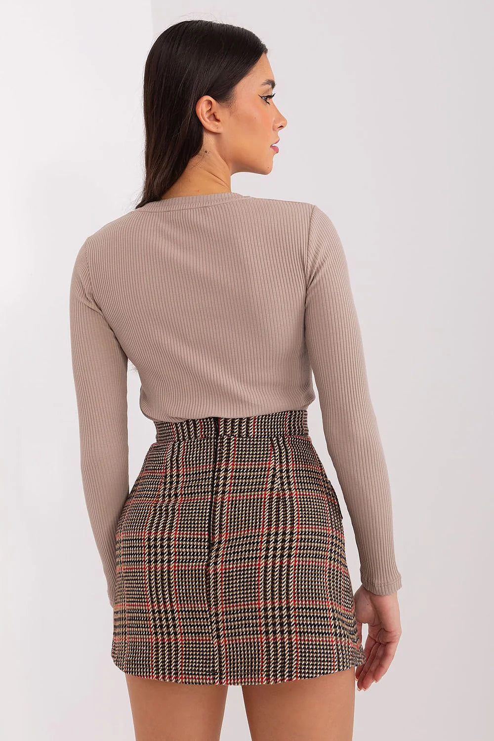 Jupe courte Lakerta motif carreaux beige noir blanc rouge acrylique taille ajustée mini robe Femme