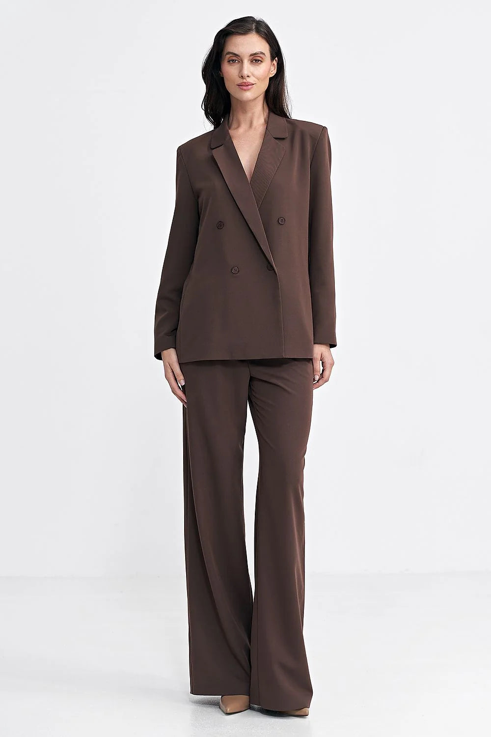 Veste élégante pour femme blazer oversize col classique manches longues épaulettes discrètes couleur marron chocolat