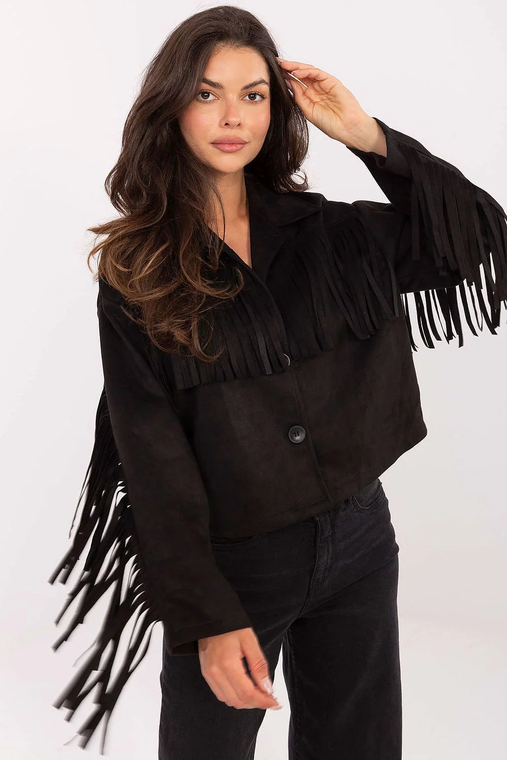veste courte femme suédine noire mate coupe boxy col chemise boutonnée franges longues décoratives manches poitrine côtés bohème rock stretch