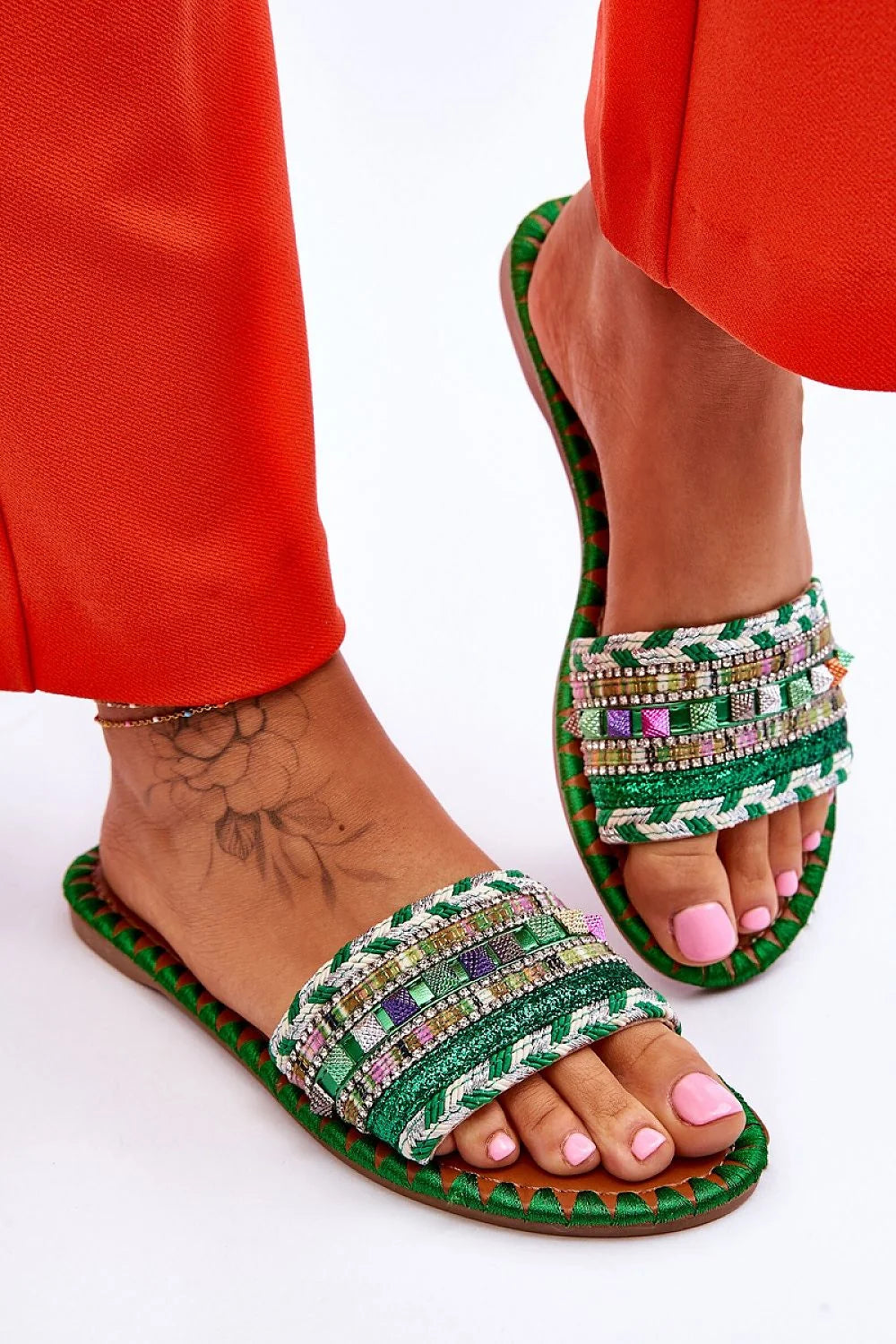 Sandales en tissu et plastique ornées de perles et broderies multicolores pour femmes, style bohème chic, tige décorée, semelle antidérapante
