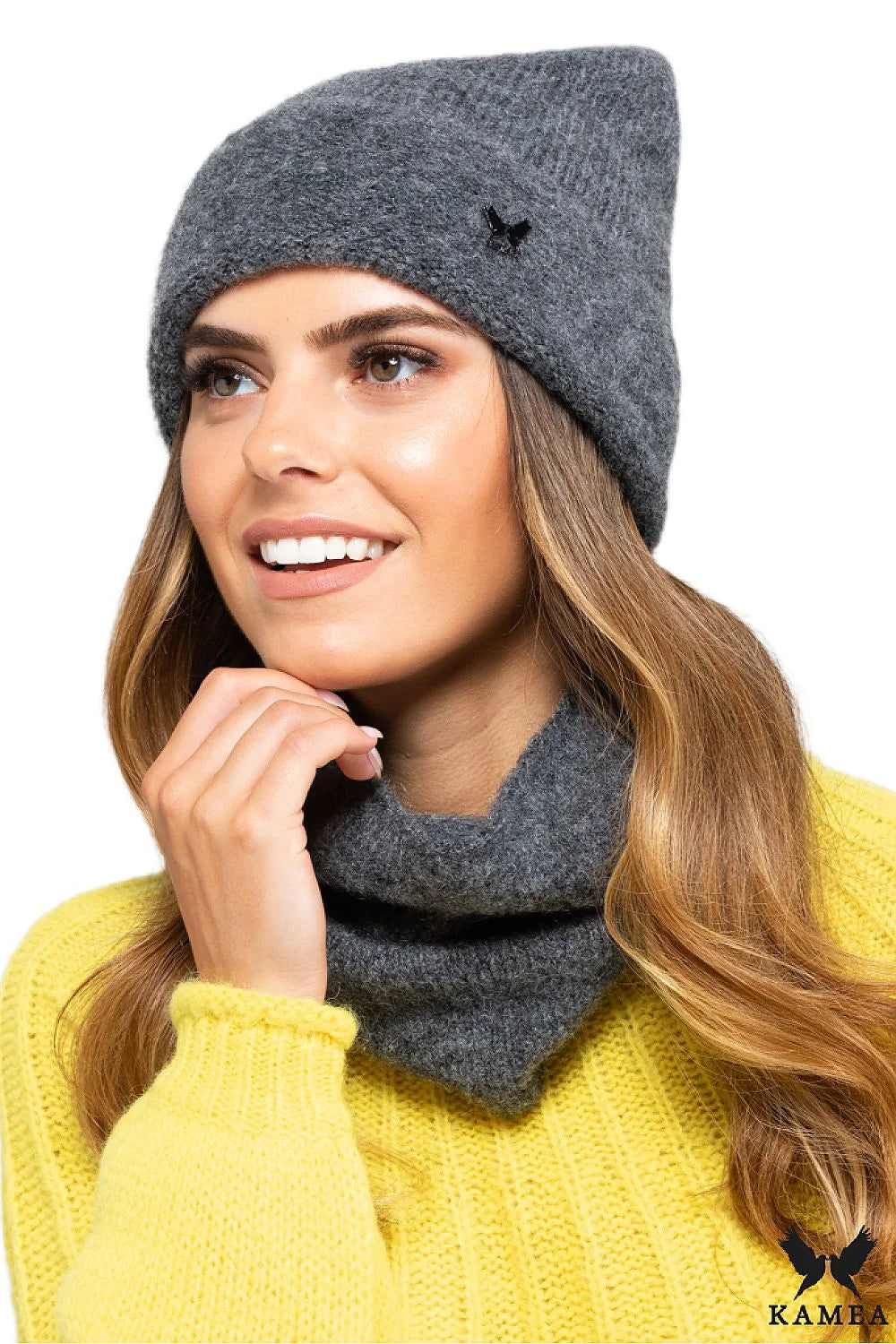bonnet col snood KAMEA femme gris anthracite slouchy maille duveteuse moelleuse mohair bordcote maintien chaud confortable minimaliste élégant sophistiqué brodé