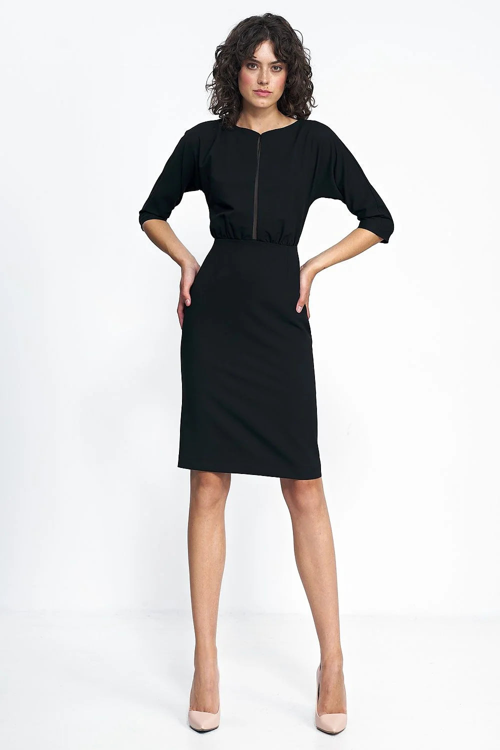 robe soirée noire midi genou manches troisquarts encolure montante zip visible crêpe stretch fourreau cintrée jupe crayon élégante Nife