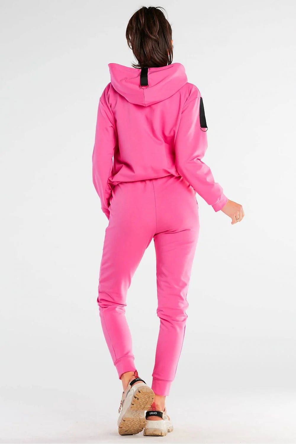 Ensemble casual féminin sweat à capuche et pantalon jogging vert pâle coton élasthanne confortable occasion détente ville