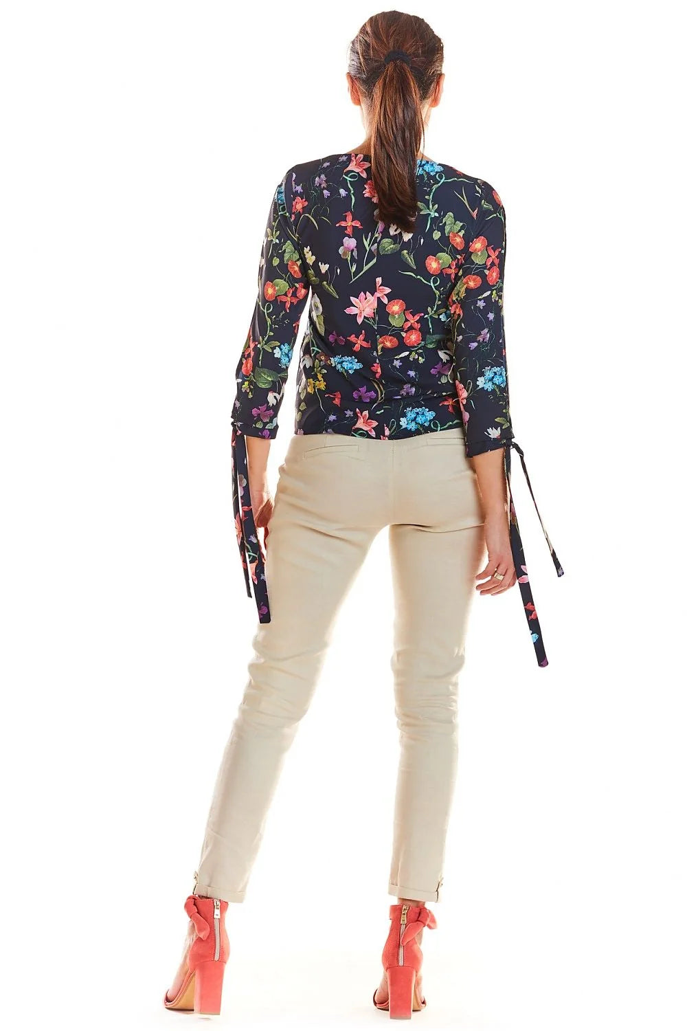 Chemisier en coton floral élégant sophistiqué pour femmes modernes bureau soirées manches décoratives silhouette sublime