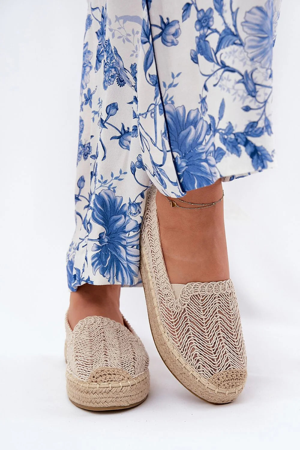 espadrilles femme tige tissée crochet beige semelle jute plate bout fermé respirante légère bohème estivale confortable