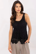 Débardeur dentelle noire motifs floraux coupe ample épaules larges décolleté arrondi finitions soignées femme
