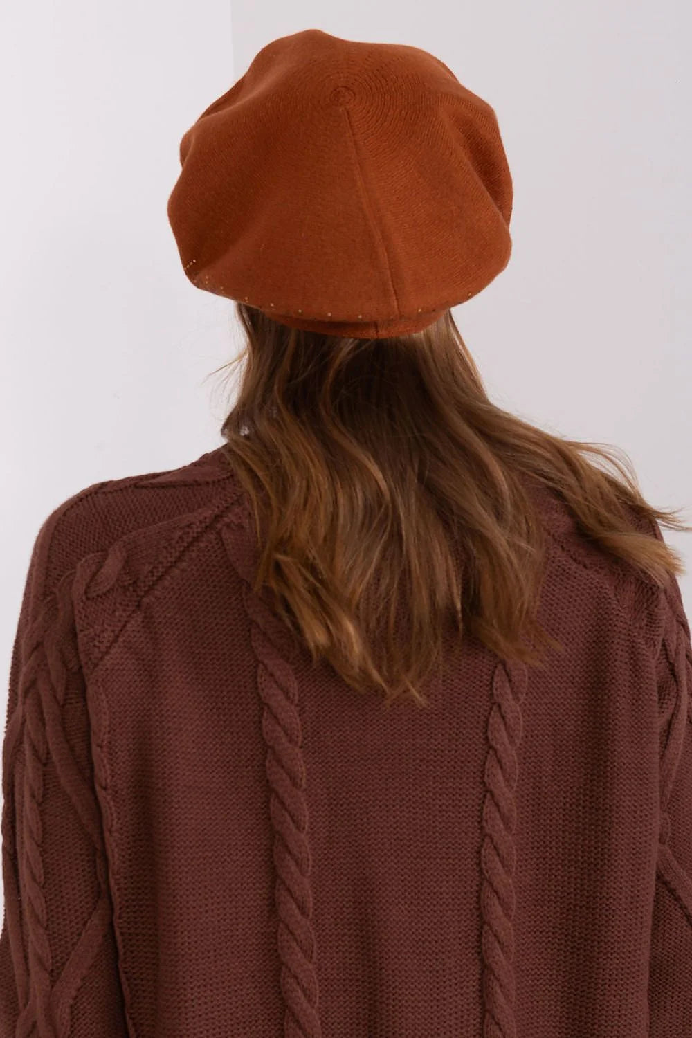 Béret pour femme en acrylique, coton et cachemire, teinte brun orangé, style classique moderne, accessoire mode automne hiver