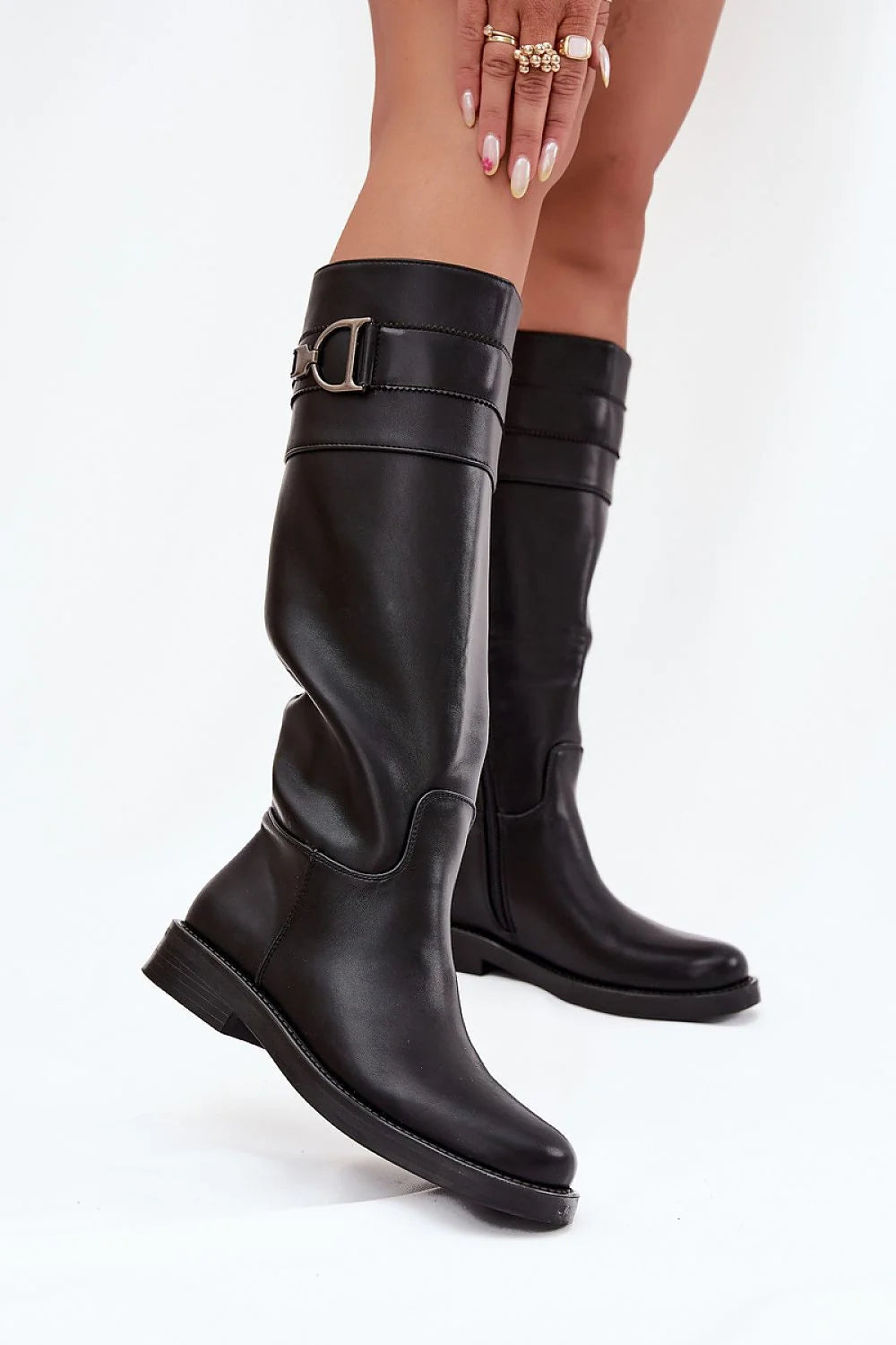 Bottes hautes en cuir noir élégant classique avec boucle métallique tendance automne-hiver pour femmes