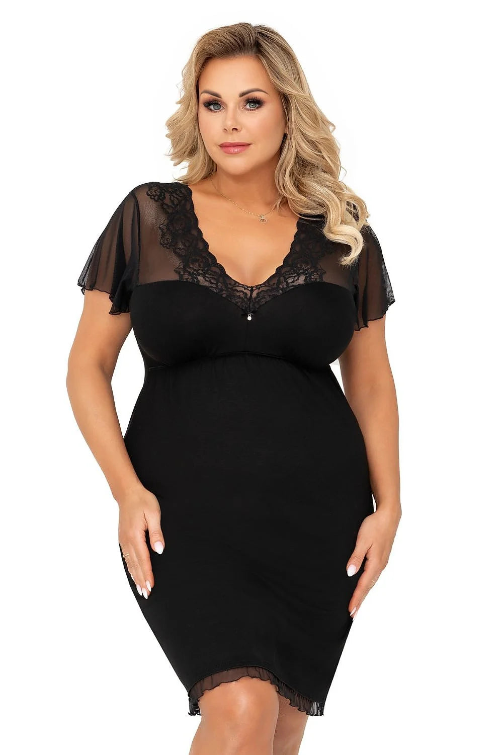 chemise nuit Donna noire élégante sans manches tissu fluide extensible coupe droite genoux ourlet volanté tulle transparent confortable soirée