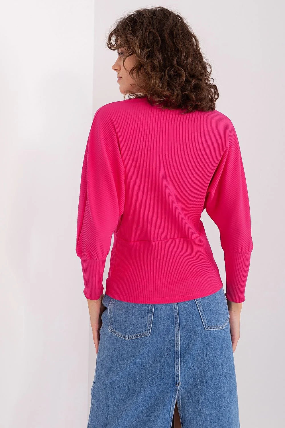 top coton côtelé fuchsia manches longues chauve souris ajusté taille cintrée ample buste col rond maille fine poignets ajustés chic