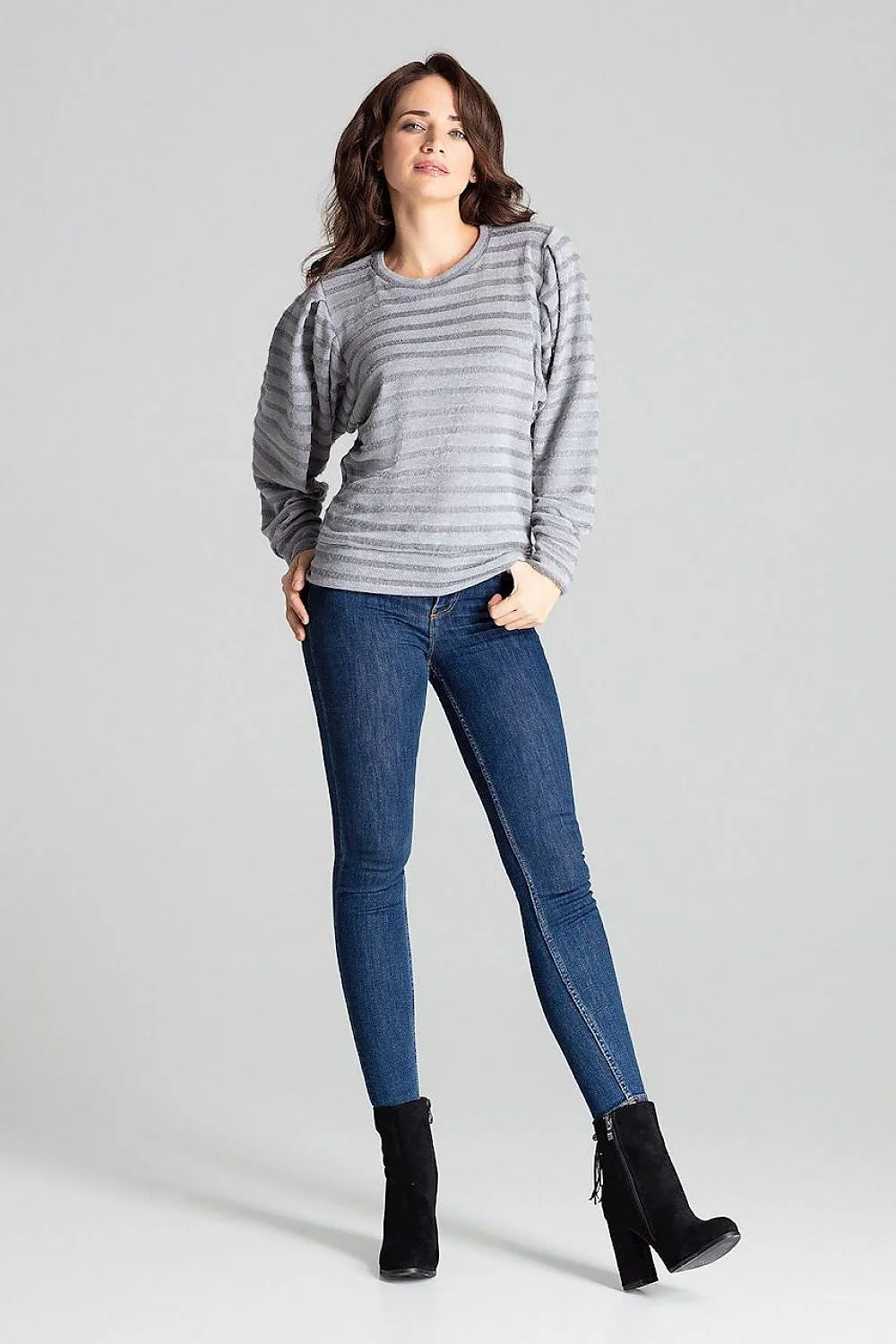 Chemisier femme manches longues élégant en polyester viscose rayures grises confort moderne toutes occasions