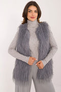 Gilet sans manches en fausse fourrure grise cendrée style décontracté pull col roulé motif torsadé pantalon large femme