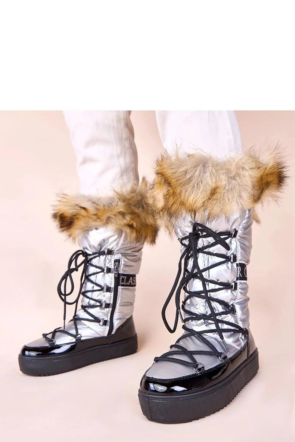 bottes neige Malida eskimo argentées matelassées fourrure beige vernis noirs lacets croisés nylon métallisé rembourré plateforme crantée antidérapante chaude confortable