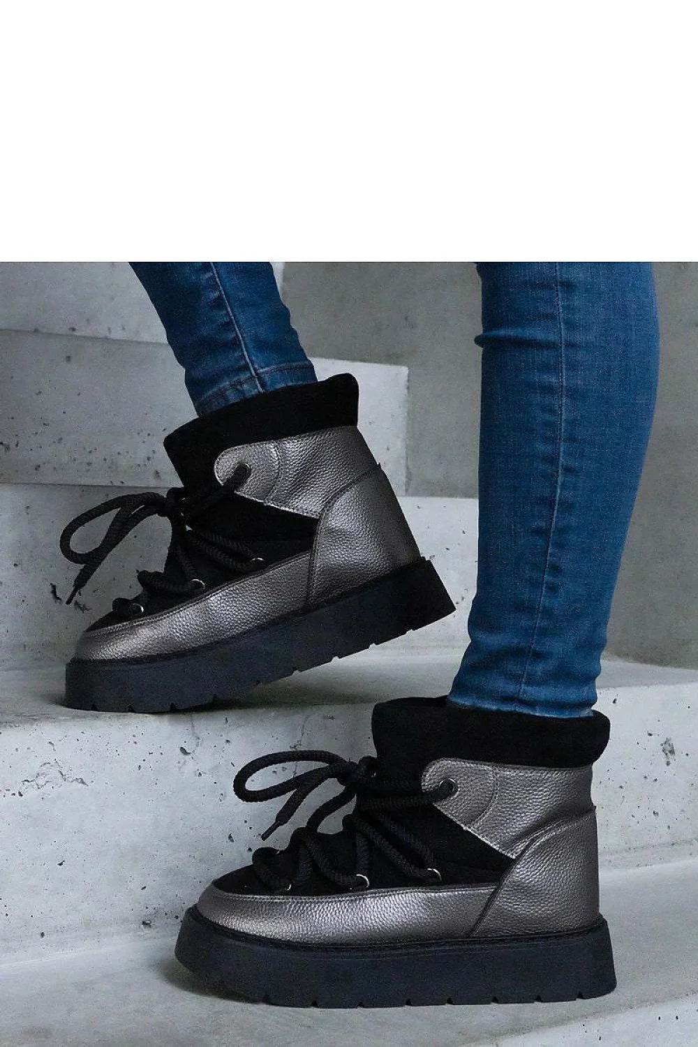 Bottines de neige modernes en cuir écologique pour femmes, design urbain, fourrure chauffante Sapphi, semelle en caoutchouc, confort et style