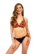 bikini féminin sexy motif léopard orange rose contrastant tissu élastique triangle halter décolleté plongeant bas liens latéraux coupe échancrée