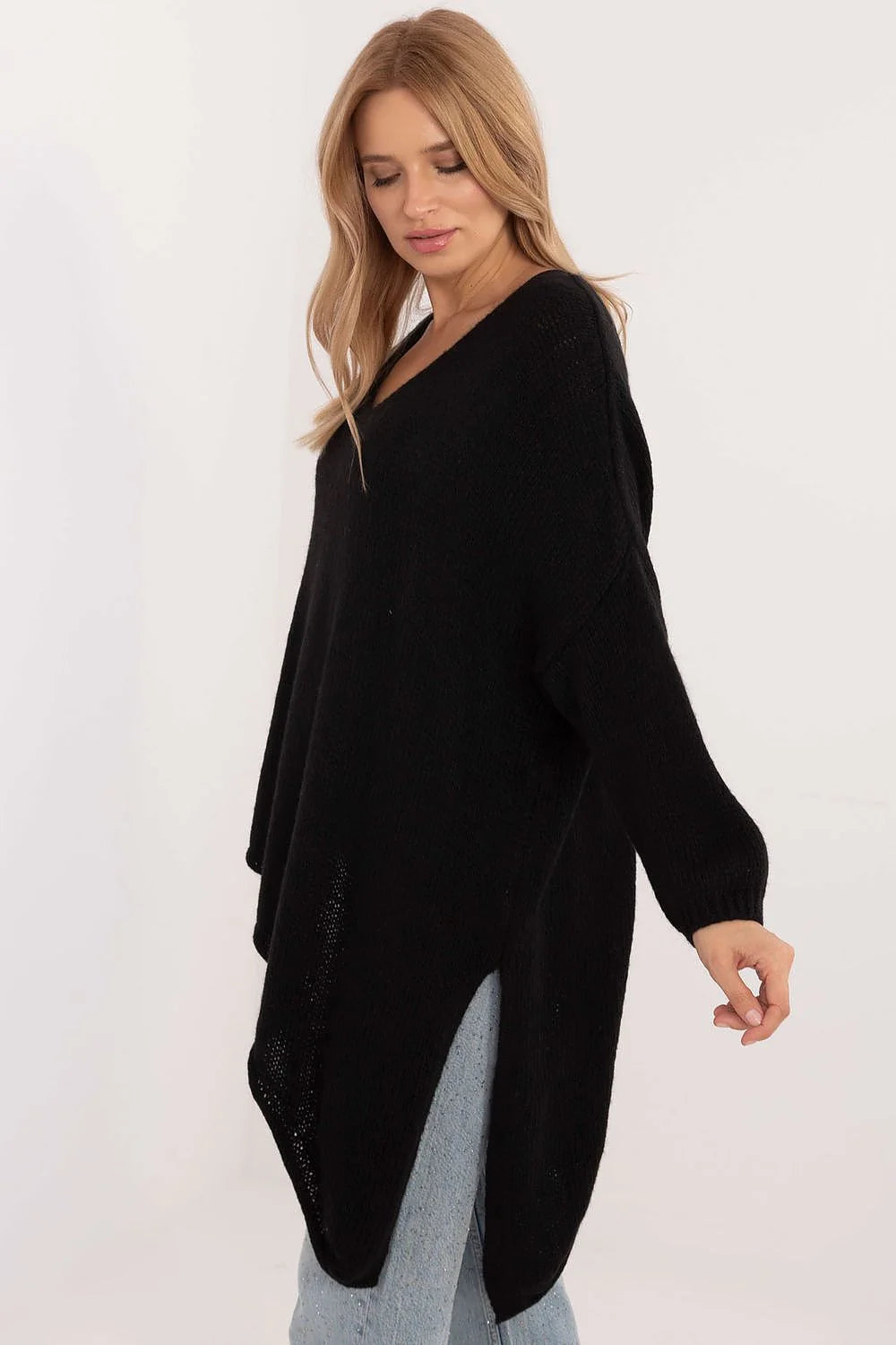 Pull femme moderne asymétrique maille noire longues manches encolure V coupe asymétrique matériau mixte acrylique viscose laine polyamide