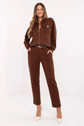 ensemble femme casual chic sweat zippé capuche manches longues poches cargo broches subtiles pantalon taille haute ceinture décorative viscose élasthanne