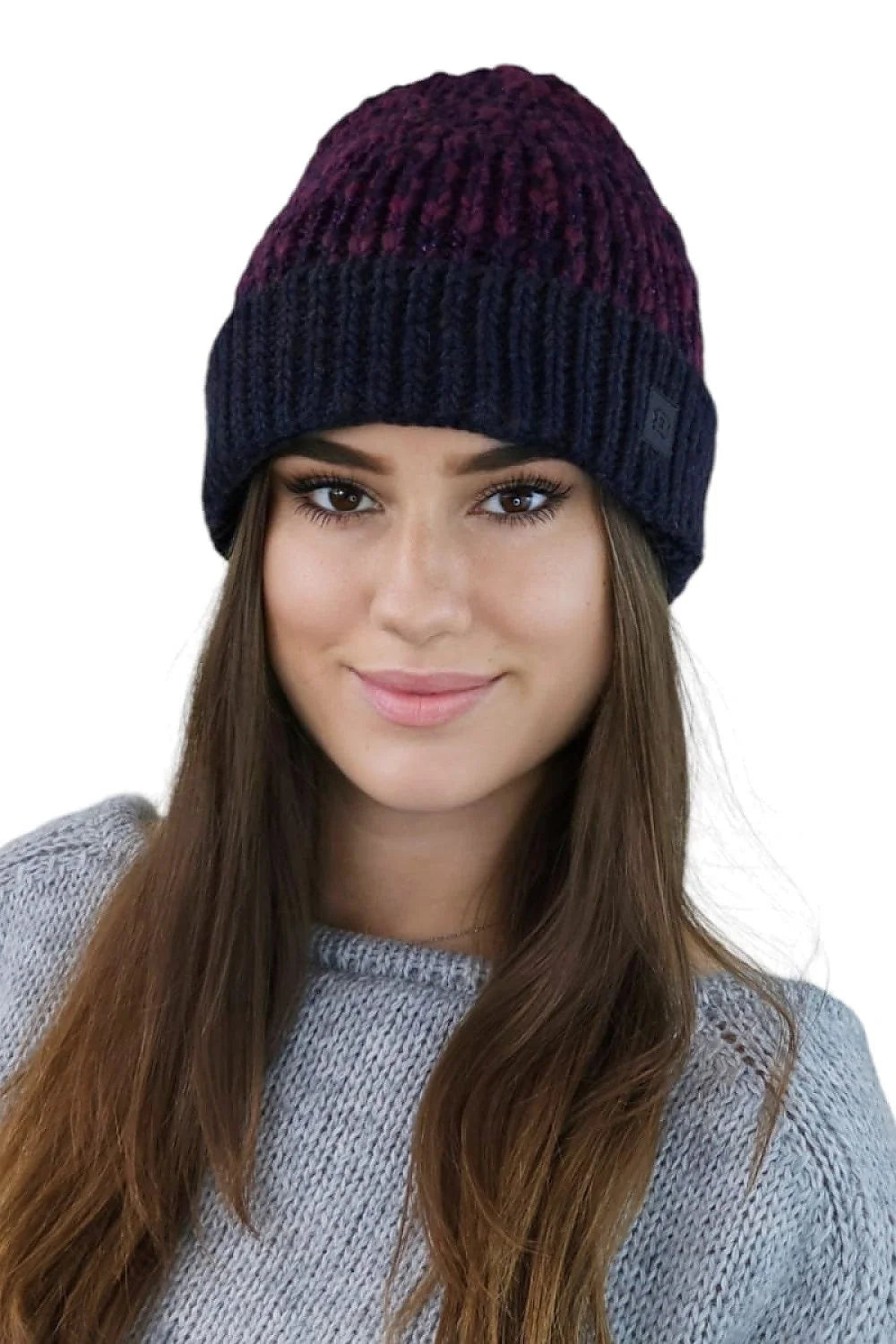 bonnet tricoté femme alpaga bicolore prune bleu marine côtelé épais chaud ajusté revers discret cuir élégant intemporel