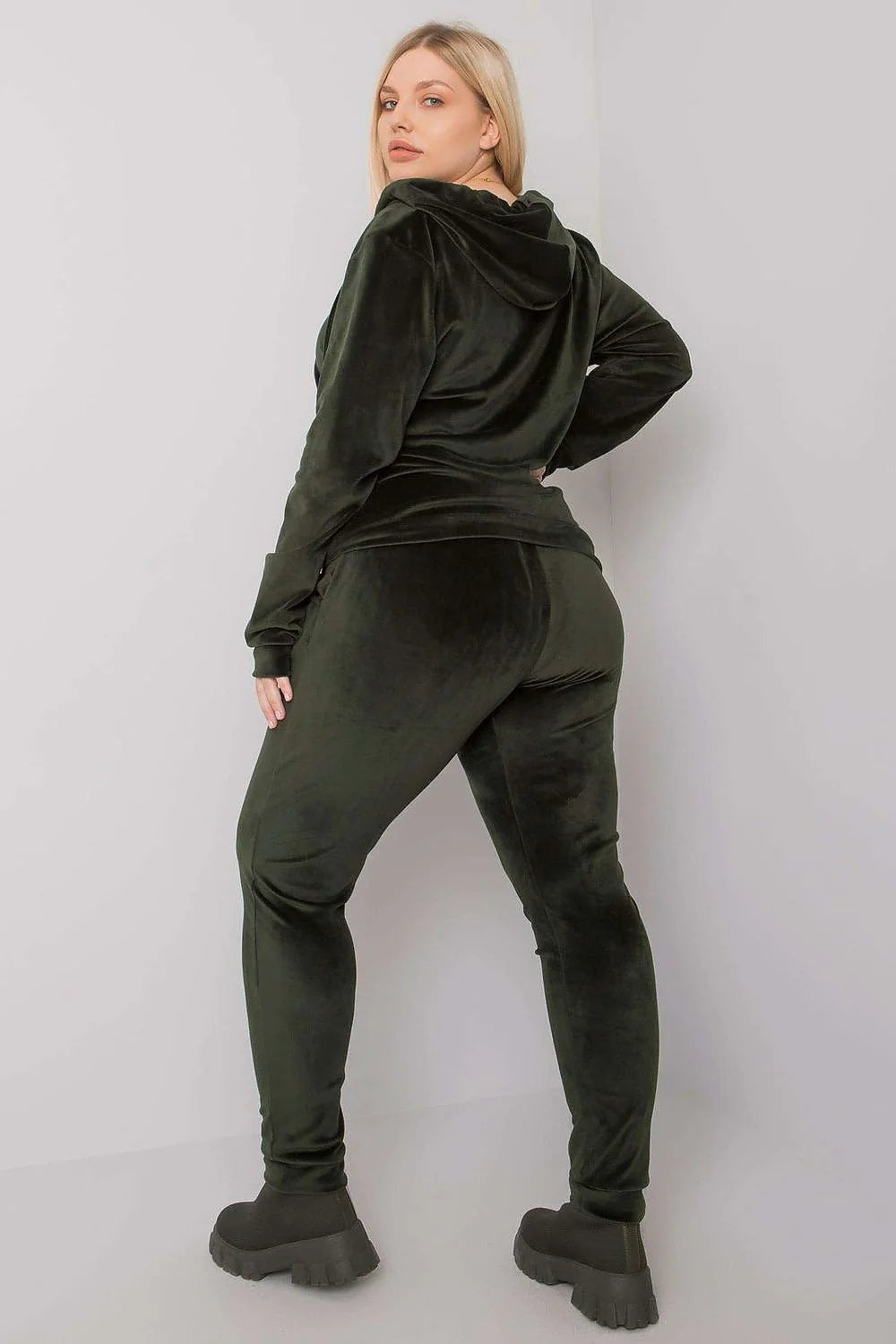 survêtement femme velours vert forêt sweatshirt zippé capuche métallique poches kangourou pantalon slim fuselé taille élastique cordon confort doux stretch