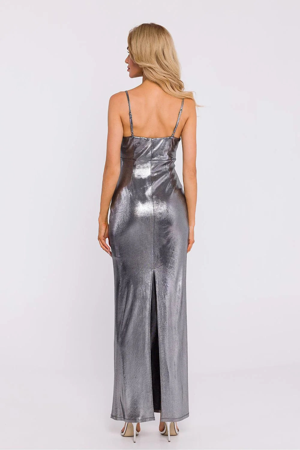 robe longue soirée sirène moulante métallisée argentée lamé brillant décolleté V plongeant fines bretelles réglables fente dos haute coupe ajustée