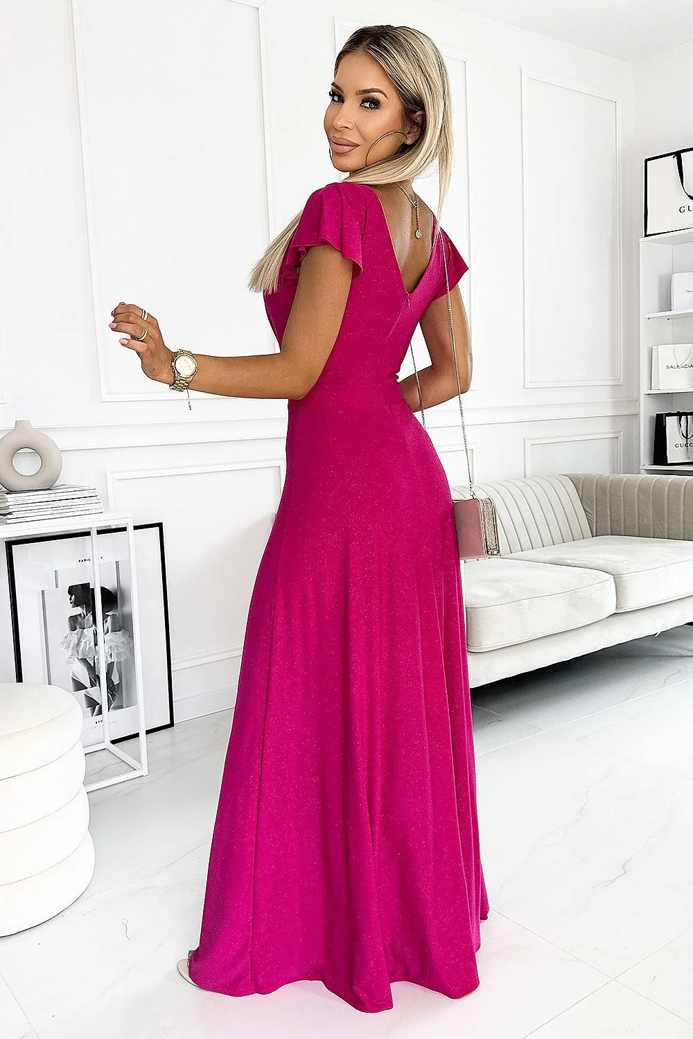 Robe de soirée élégante longue paillettes fuchsia décolleté V manches courtes fente jambes dos zip ajustable femme