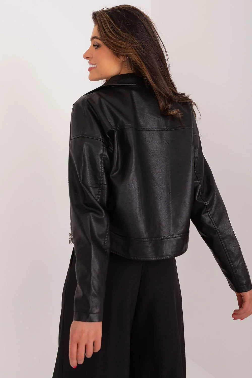 Veste en cuir biologique femme style biker manches longues col rembourré fermeture éclair zippée poches latérales taille ajustable