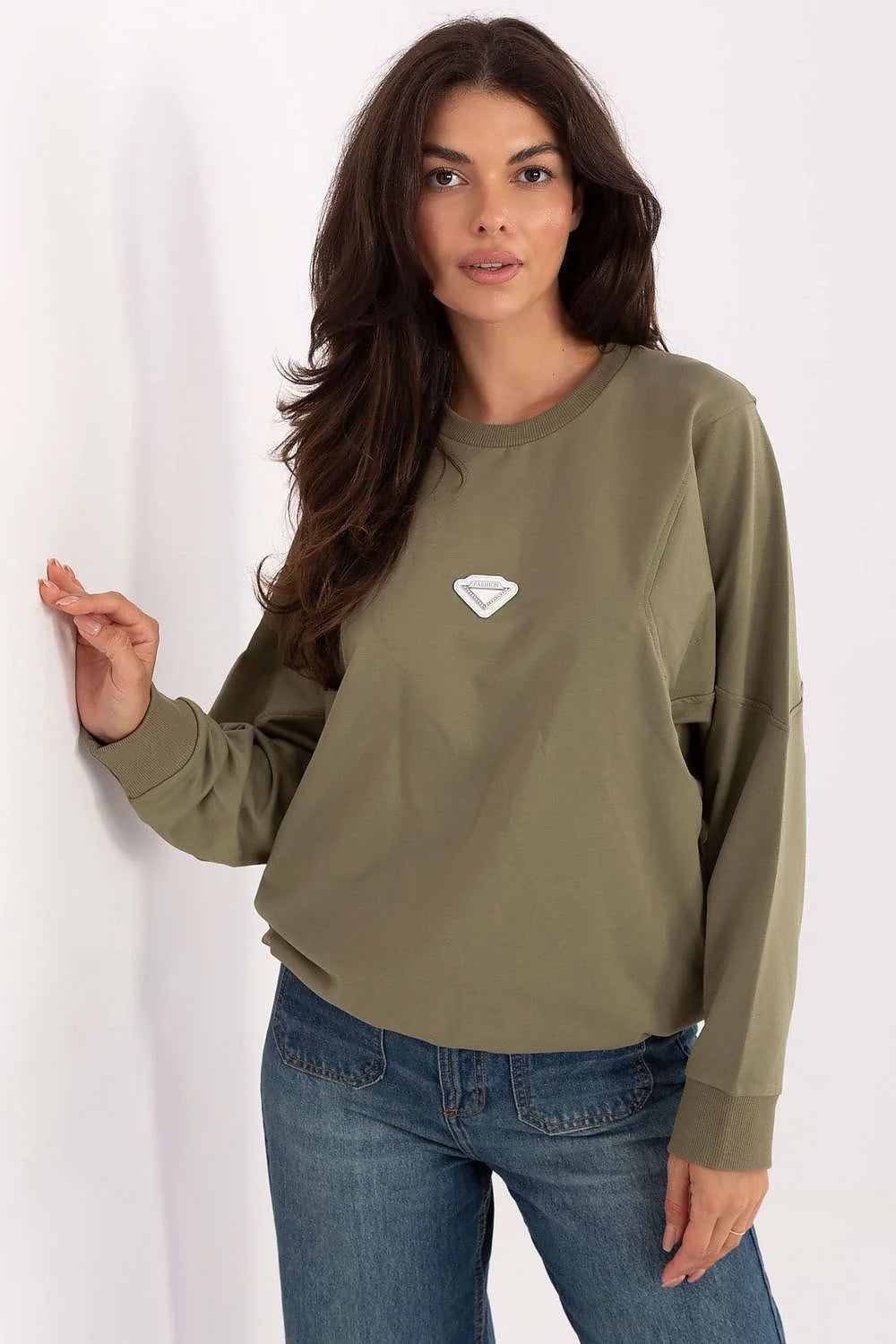 sweatshirt femme oversize kaki manches longues épaules tombantes coupe ample coton élasthanne molleton léger col rond poignets côtelés