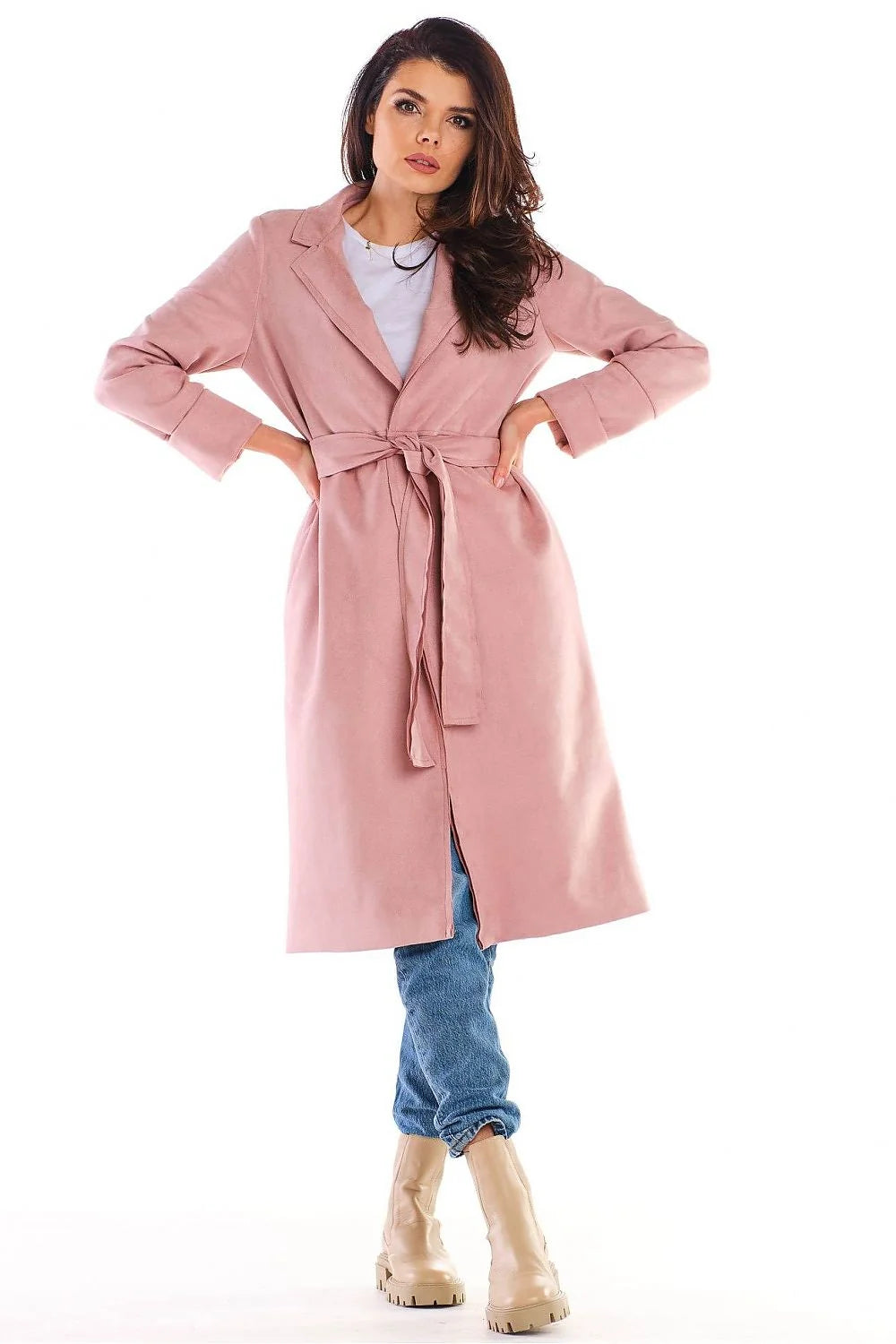 Manteau femme daim doux moderne rose pâle coupe droite élégant style urbain streetwear chic