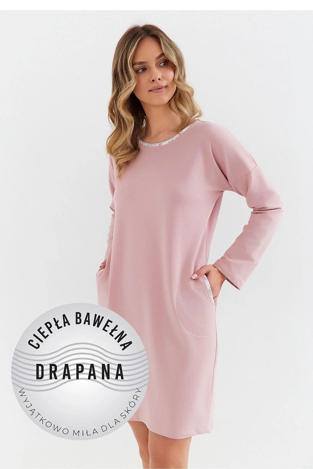 Robe de chambre féminine en coton chaud brossé manches longues encolure décorative robe de maison douce et confortable pour femmes