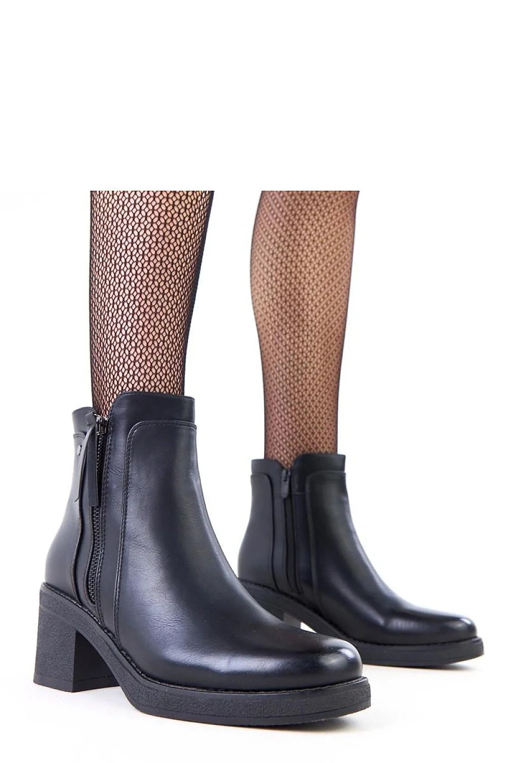 bottines femme cuir écologique noir lisse cheville talon bloc 7cm bout rond fermeture zippée latérale doublure intérieure semelle crantée confortable