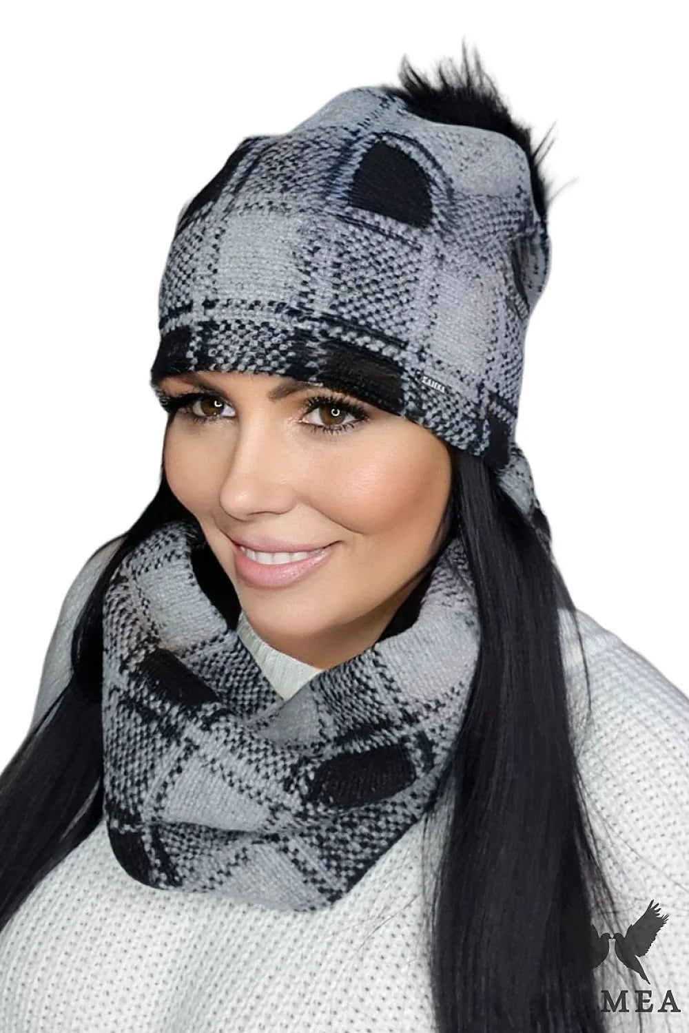 Ensemble hivernal pour femme bonnet écharpe motif carreaux gris noir blanc pompon fourrure faux